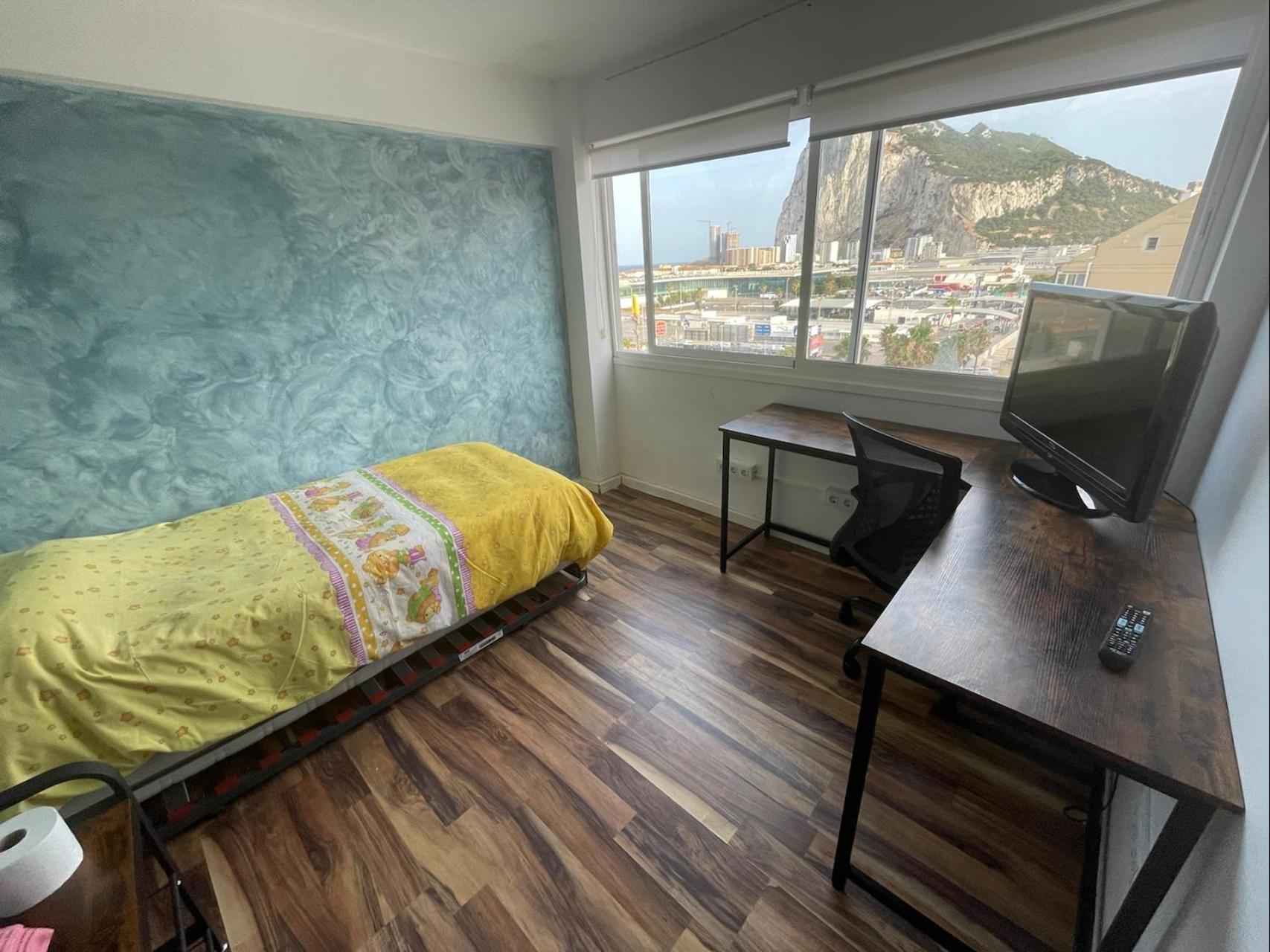 Closest Room To Gibraltar Border La Linea de la Concepcion Ngoại thất bức ảnh